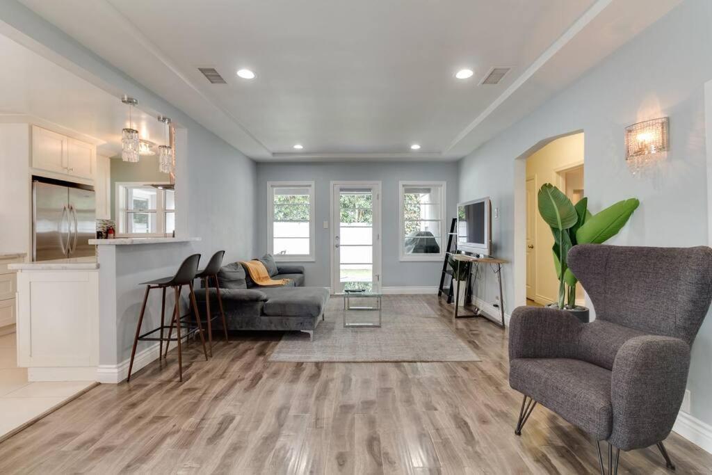 Picfair Village Modern Glam House