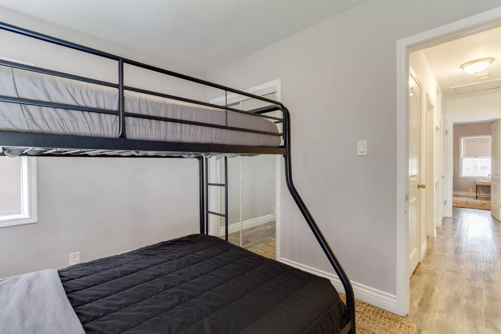 Сasa de vacaciones Picfair Village Modern Glam House Los Ángeles